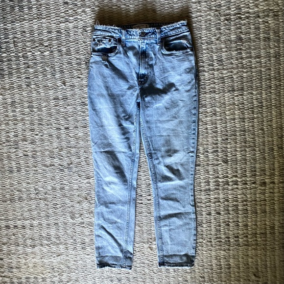 Abercrombie & Fitch Curve Love Skinny Jeans - Picture 3 of 5